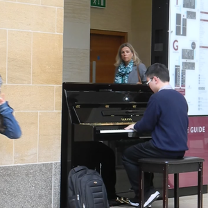 白胖肥妇污污污短视频免费观看下载
